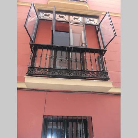 Cheap & Chic In The Center Of Sevilla Экстерьер фото